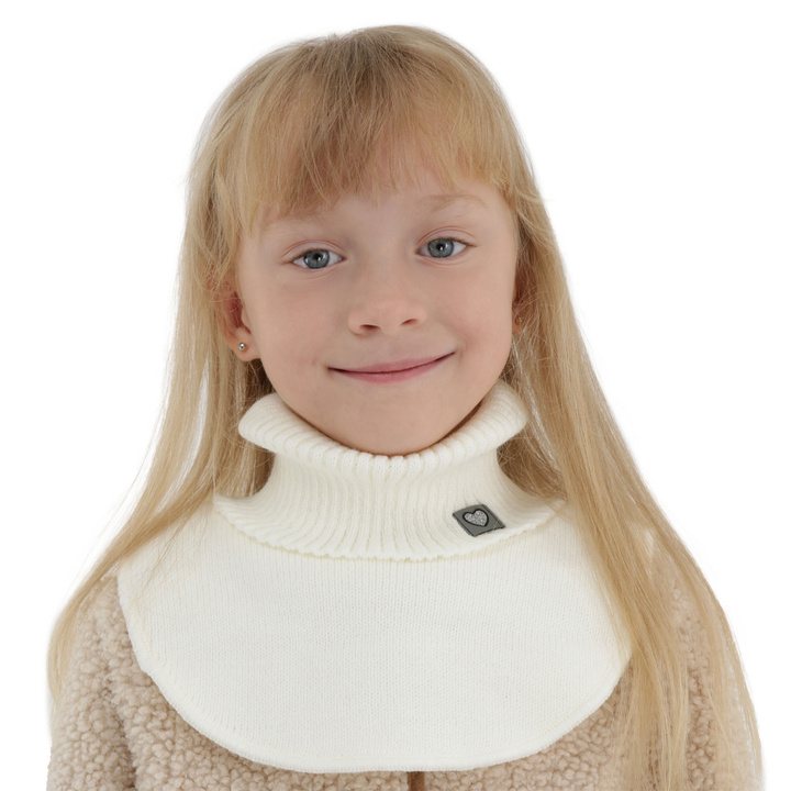 Girl's winter neckwarmer ecru Rafa