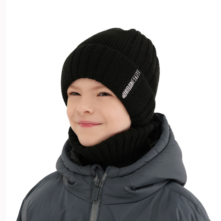 Boy's winter set: hat and tube scarf black Balaton