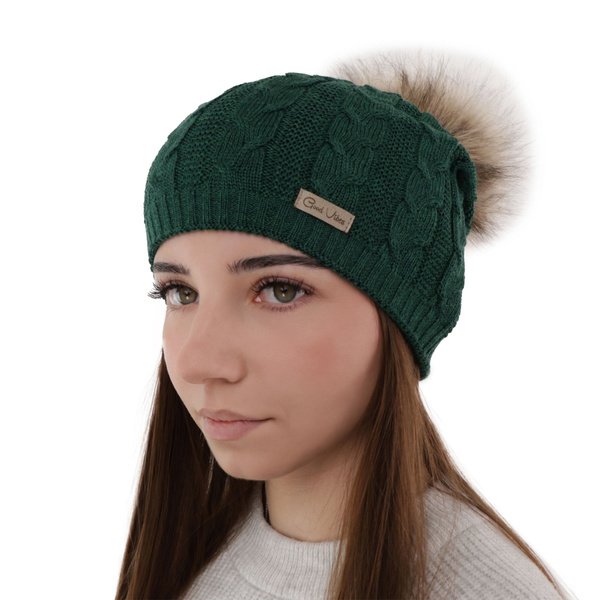 Woman's winter hat green merino wool Bafi