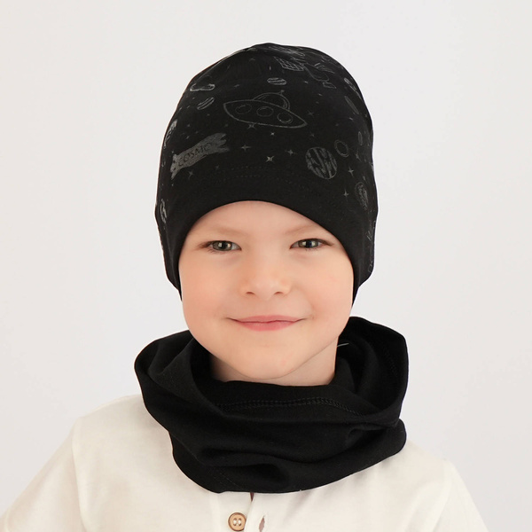 Boy's spring/ autumn set: hat and tube scarf black Kosmos