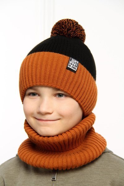 Boy's hat with tube Arlekin