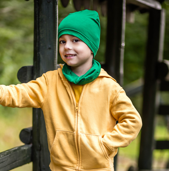 Boy's spring/ autumn set: hat and tube scarf green Hazel