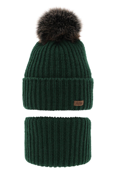 Boy's winter set: hat and tube scarf green with pompom Wonder