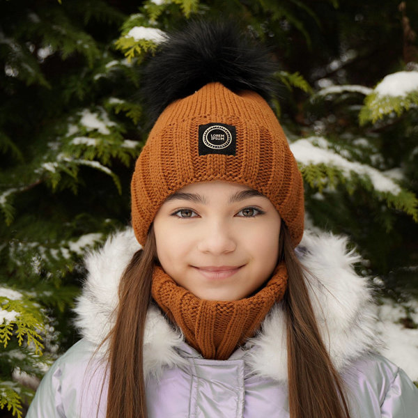 Girl's winter set: hat and tube scarf brown Hendi with pompom