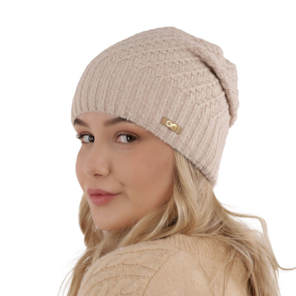 Woman's winter hat beige merino wool Misha