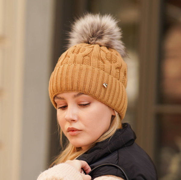 Woman's winter hat camel Laona with pompom