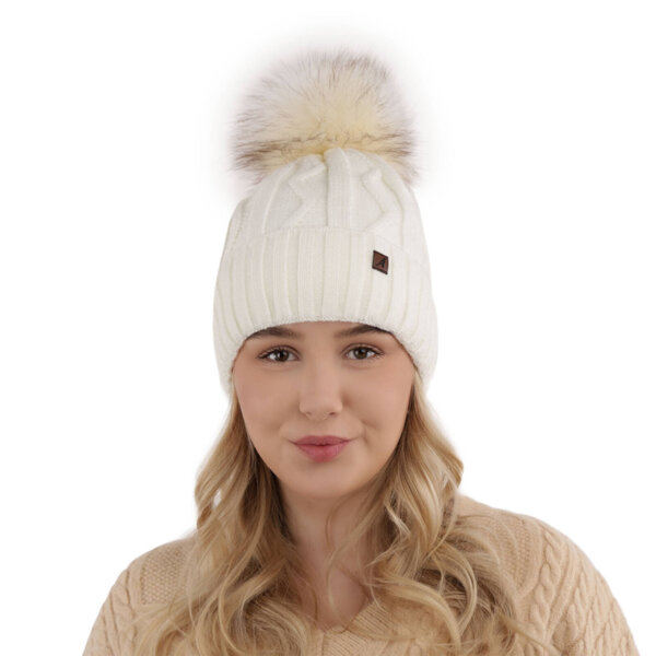 Woman's winter hat ecru Renika with pompom