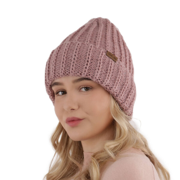 Woman's winter hat pink Ceres