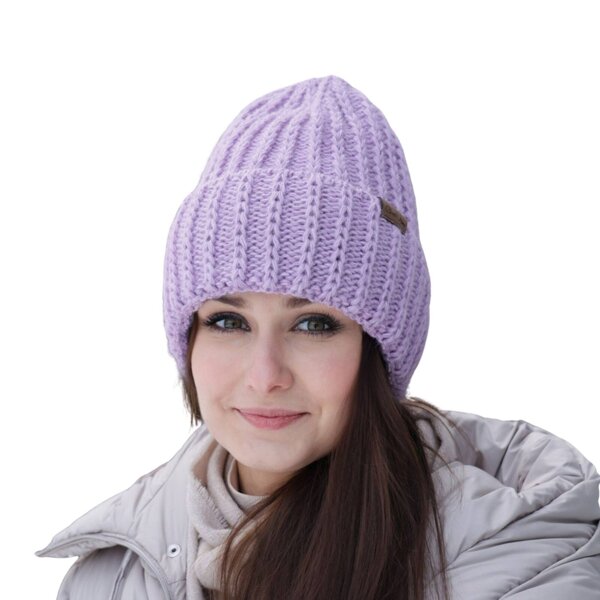 Woman's winter hat violet Ceres