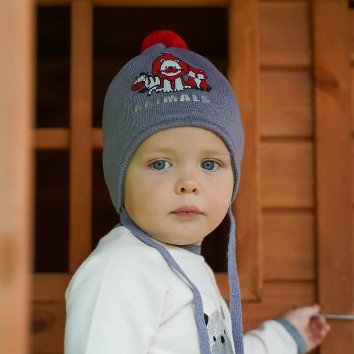 Boy's spring/ autumn hat grey Solo with pompom