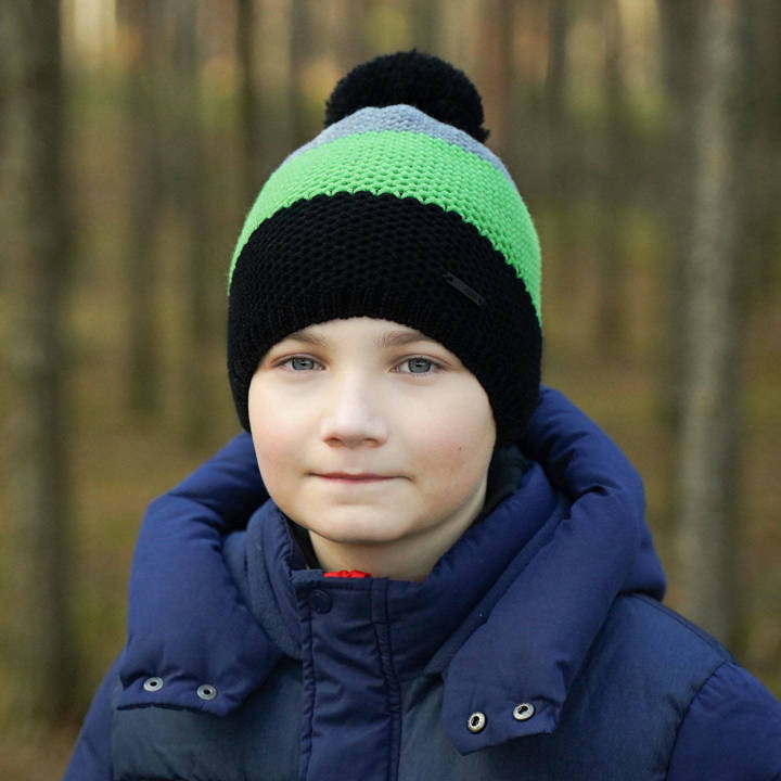 Boy's winter hat black Rodeo with pompom