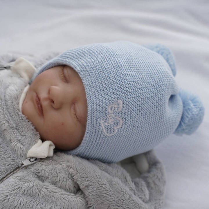 Boy's winter hat light blue Ting with two pompom