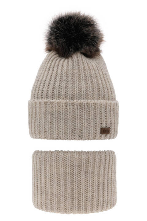 Boy's winter set: hat and tube scarf beige with pompom Wonder