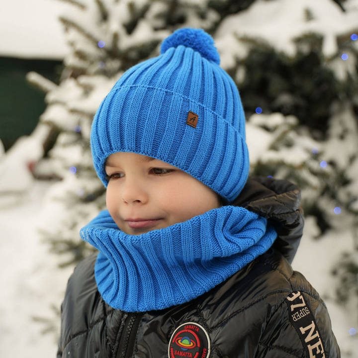 Boy's winter set: hat and tube scarf blue Wiliam with pompom