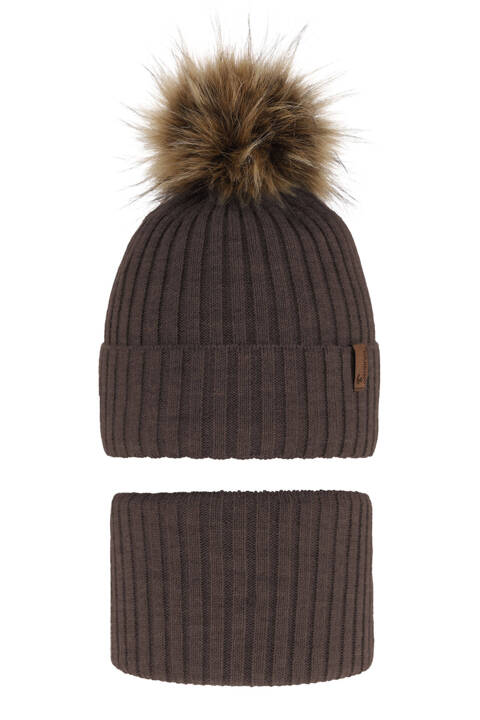 Boy's winter set: hat and tube scarf brown with pompom Onyks