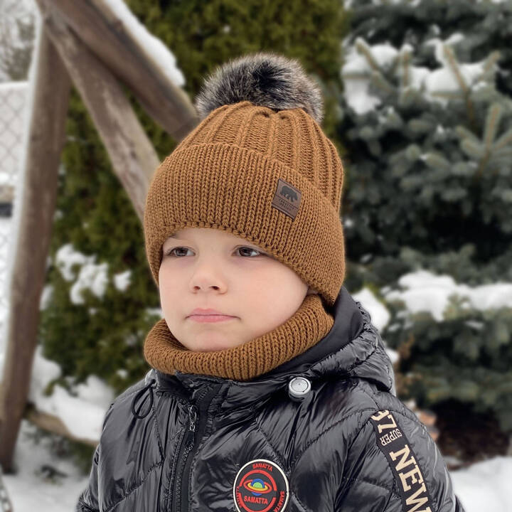 Boy's winter set: hat and tube scarf camel Havier with pompom