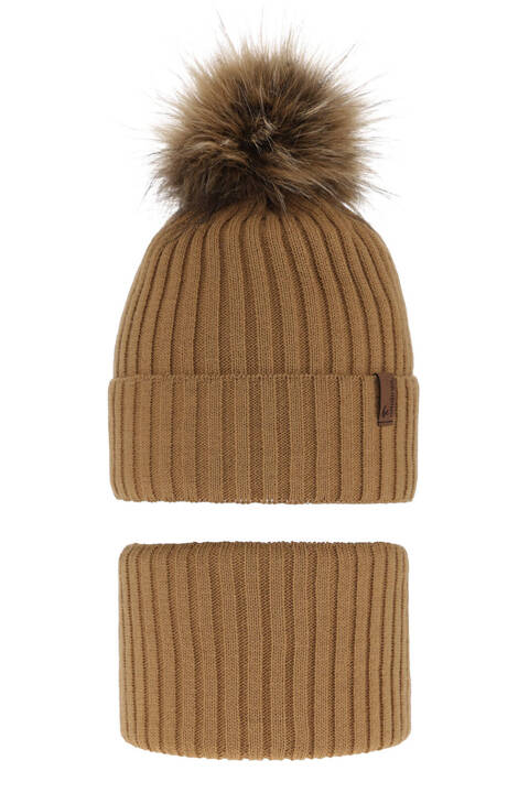 Boy's winter set: hat and tube scarf camel with pompom Onyks