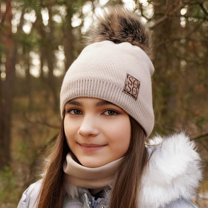 Girl's winter set: hat and tube scarf beige Apolinka with pompom