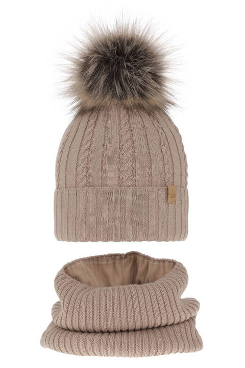 Girl's winter set: hat and tube scarf beige merino wool Mirabel