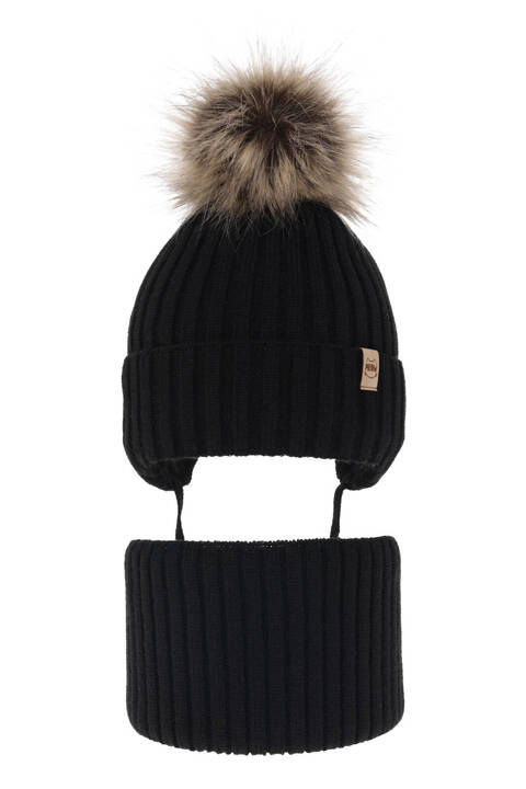 Girl's winter set: hat and tube scarf black with pompom Louisa