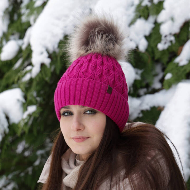 Woman's winter hat pink Katty with pompom