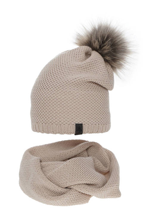 Woman's winter set: hat and tube scarf beige Kaliana