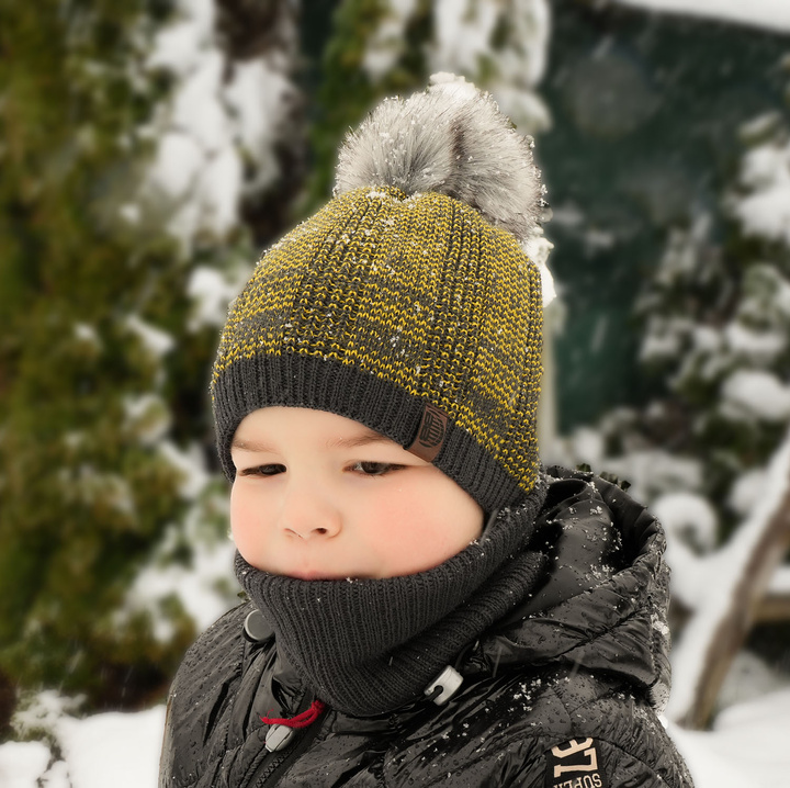 Boy's winter set: hat and tube scarf red Harison with pompom