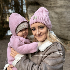 Woman's winter hat violet merino wool Benedetta