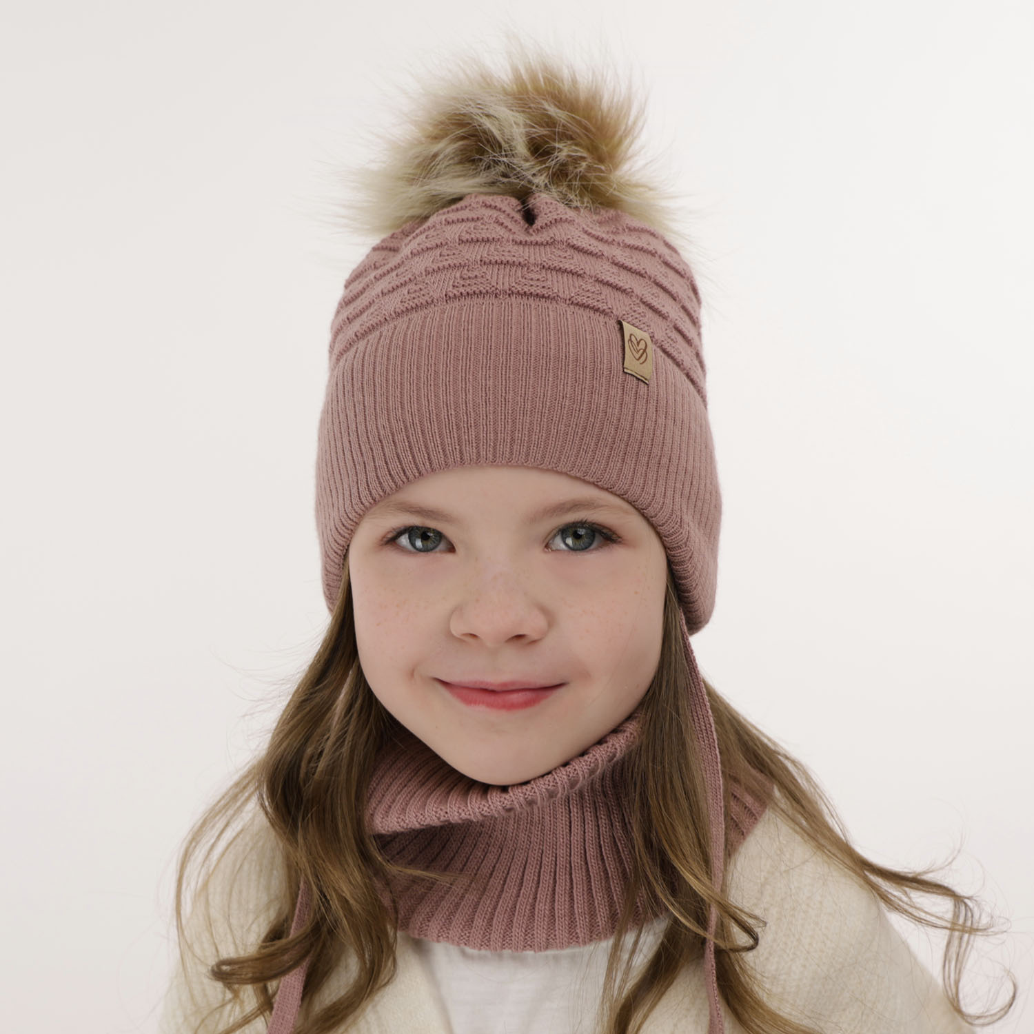 Girl's winter set: hat and tube scarf violet with pompom Egeria