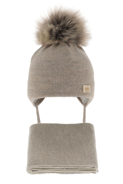 Boy's winter set: hat and scarf in beige merino wool Anastazy