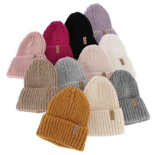 Woman's winter hat pink merino wool Caro