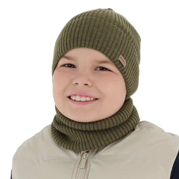 Boy's spring/ autumn set: hat and tube scarf khaki 100% extra finemerino wool Intro