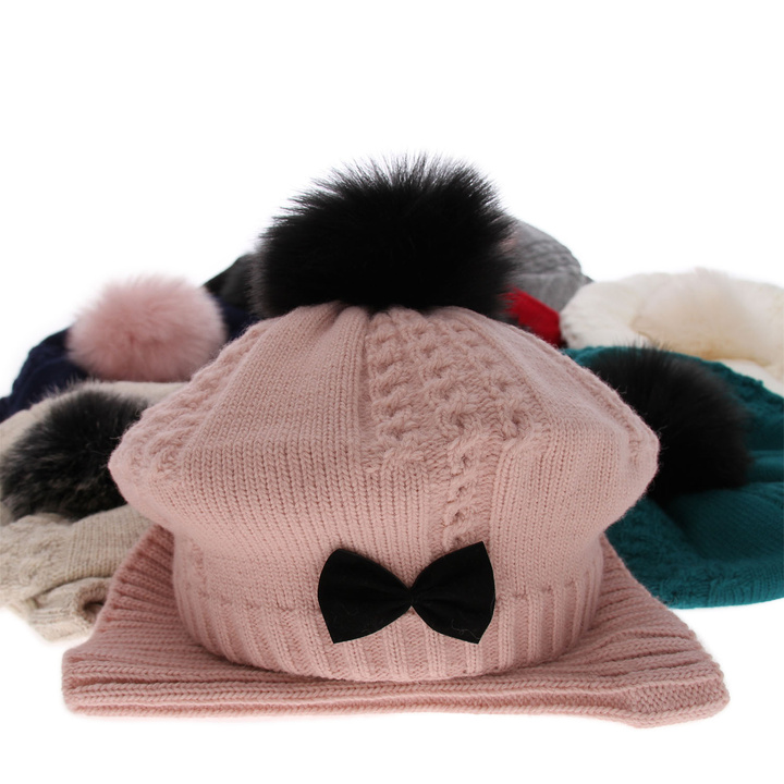 Girl's winter set: hat and tube scarf ecru Amora with pompom