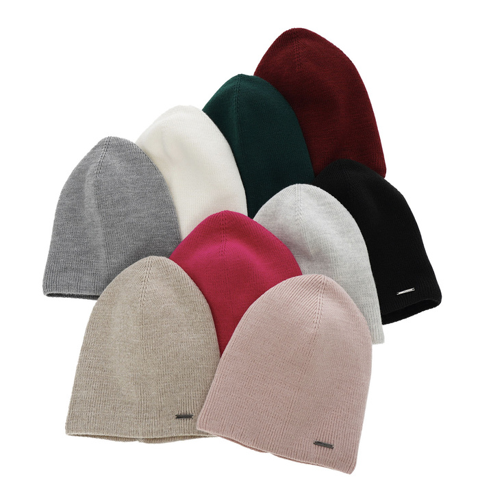 Woman's winter hat green Veneda