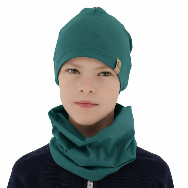 Boy's spring/ autumn set: hat and tube scarf green Griffin