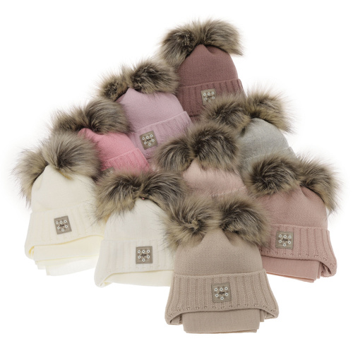 Girls winter set: hat and scarf white with two pompoms Jazz