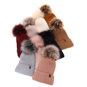 Woman's winter hat pink merino wool Texa