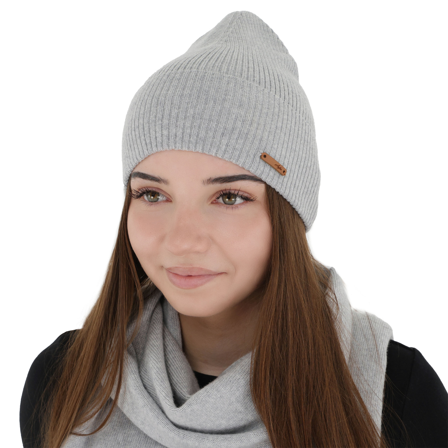 Woman's autumn, winter hat, grey, 100% merino wool, Flerra