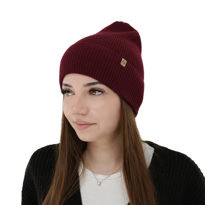 Woman's spring/ autumn hat, burgundy, merino wool with cashmere, Alineta