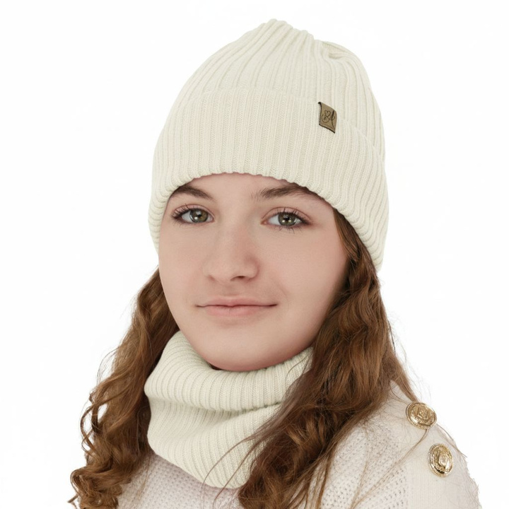 Girl's winter set: hat and tube scarf, white, 100% merino wool, Patricia