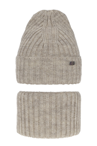 Girl's winter set: hat and tube scarf ecru Valentine