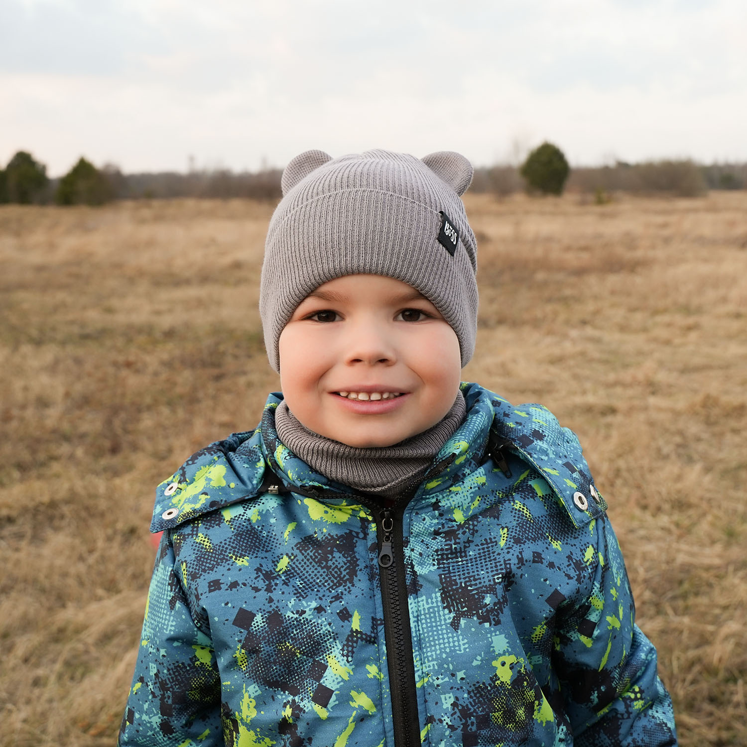 Children's autumn/ spring set: hat and tube scarf, with cotton, green Grajan