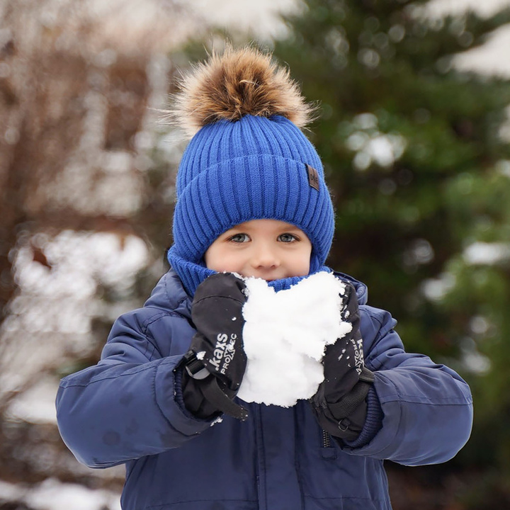 Boy's winter set: hat and tube scarf green Puzel with pompom