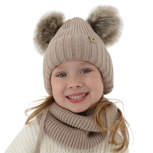 Girl's winter set: hat and tube scarf beige made of 100% extra fine merino wool Silvia