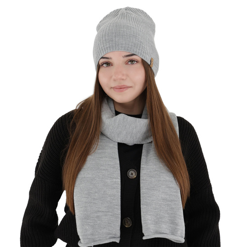 Woman's winter set: hat and scarf, pink, Fena
