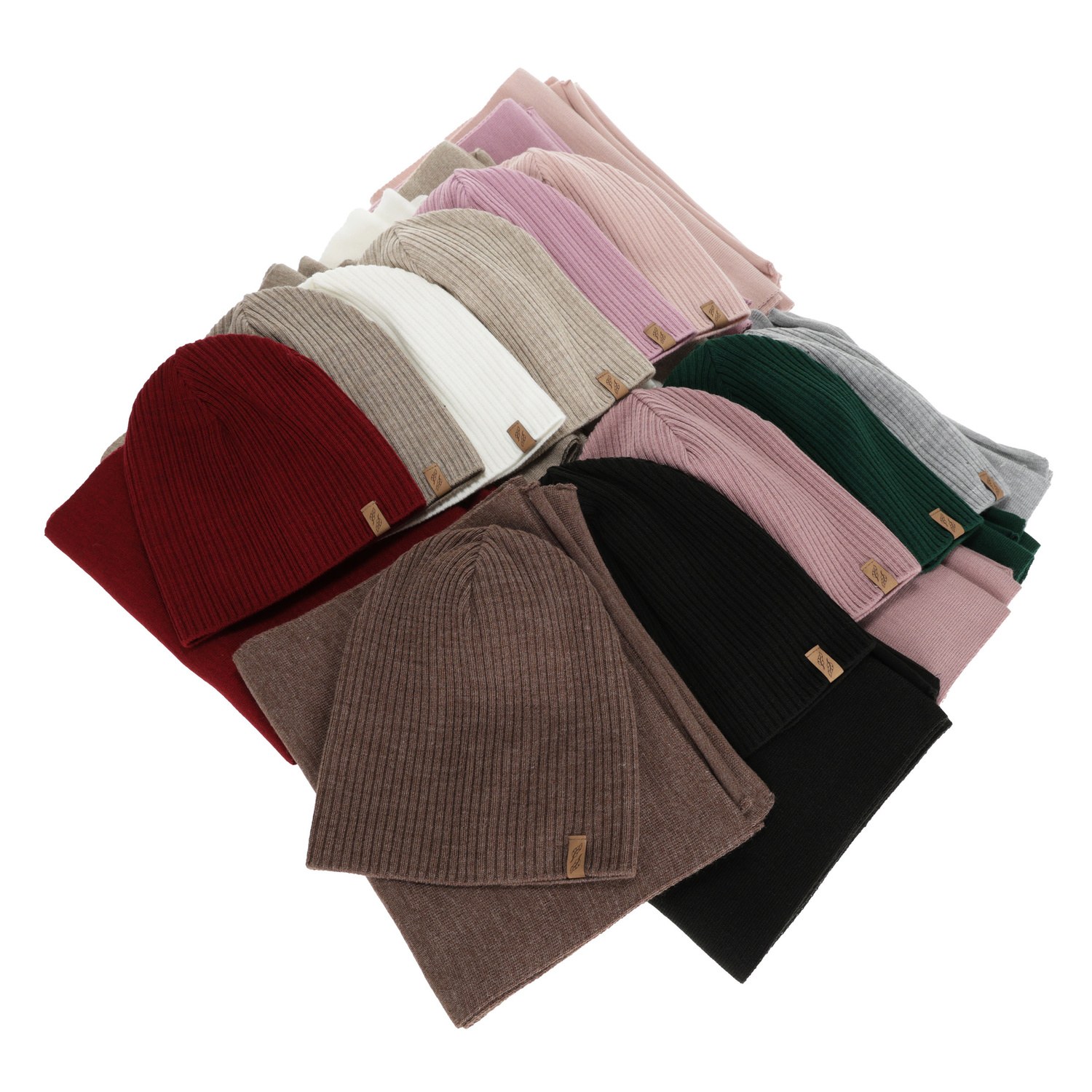 Woman's winter set: hat and scarf, pink, Fena