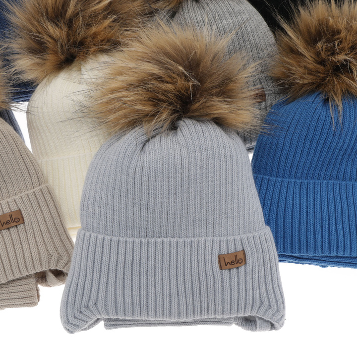 Boy's winter set: hat and tube scarf ecru Bergo with pompom