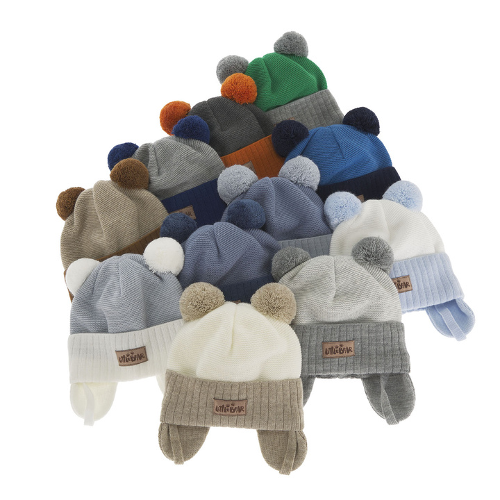 Boy's spring/ autumn hat light blue Gigant with two pompom