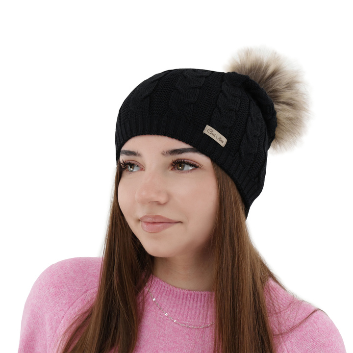 Woman's winter hat black merino wool Bafi