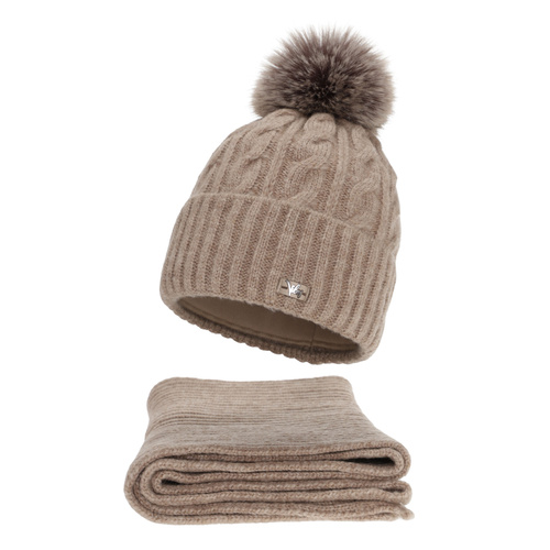 Woman's winter set: hat and scarf, beige, Lunetta